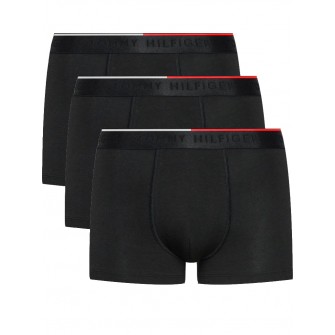 Tommy Hilfiger ανδρικά boxers 3pack σε μαύρο χρώμα με μαύρο λάστιχο, άνετη γραμμή με ελαστική ποιότητα, 87%polyester 13%elastane UM0UM03388 0SI